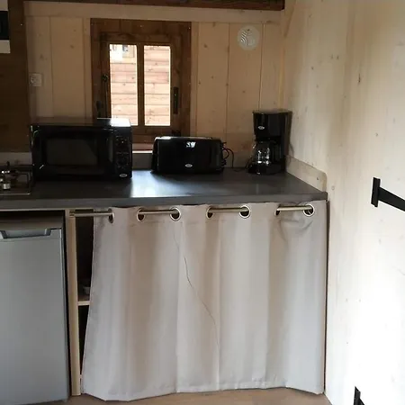 Campsite Camping De Fontaine Vieille *