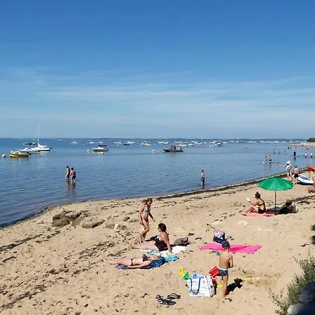 Camping De Fontaine Vieille *